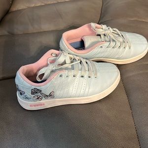 Baby blue butterfly k-Swiss size 11.5 for girls really cute sneakers
